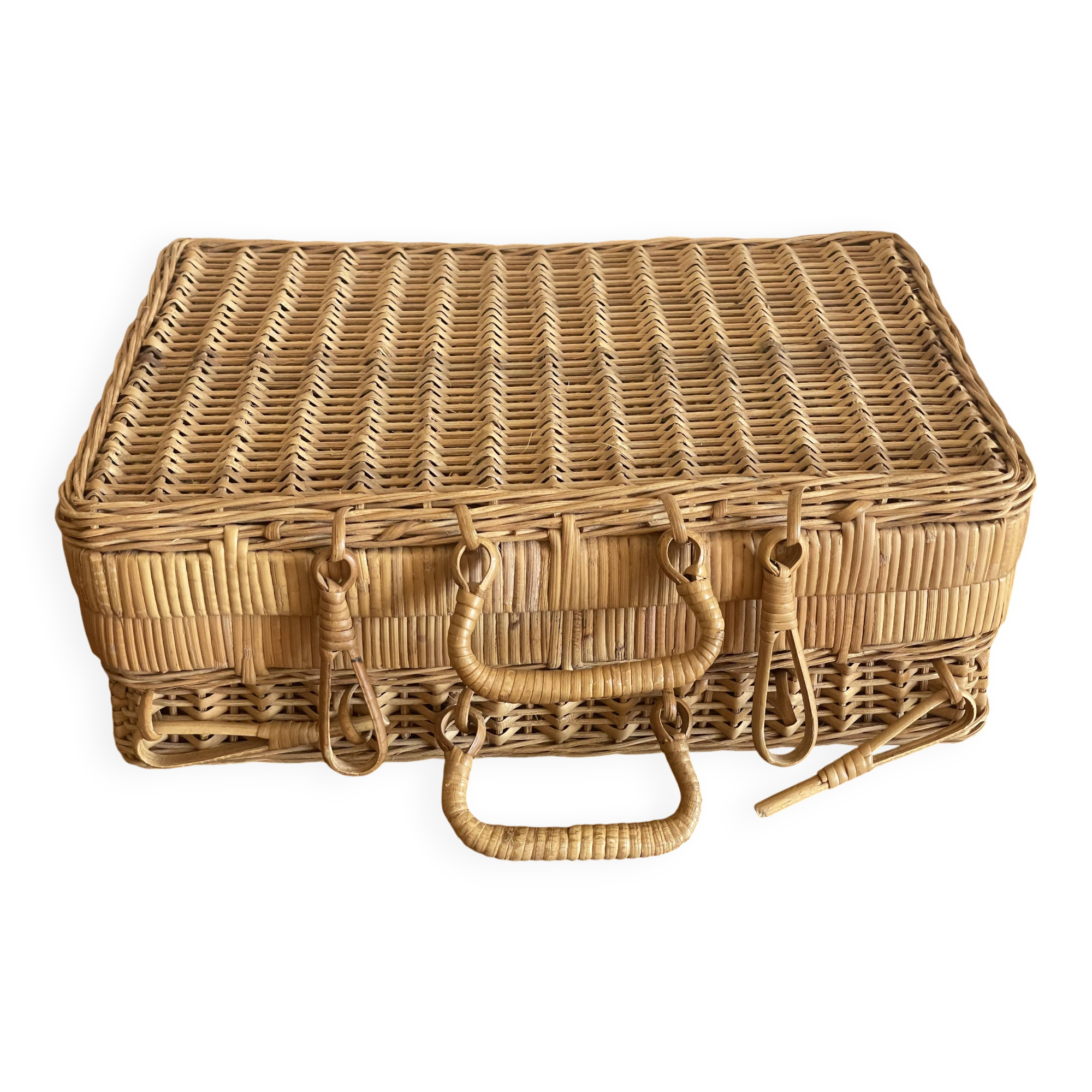 Small wicker case