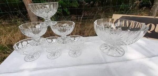 Service de 6 coupes à glace et coupe à fruits en cristal taillé – vintage