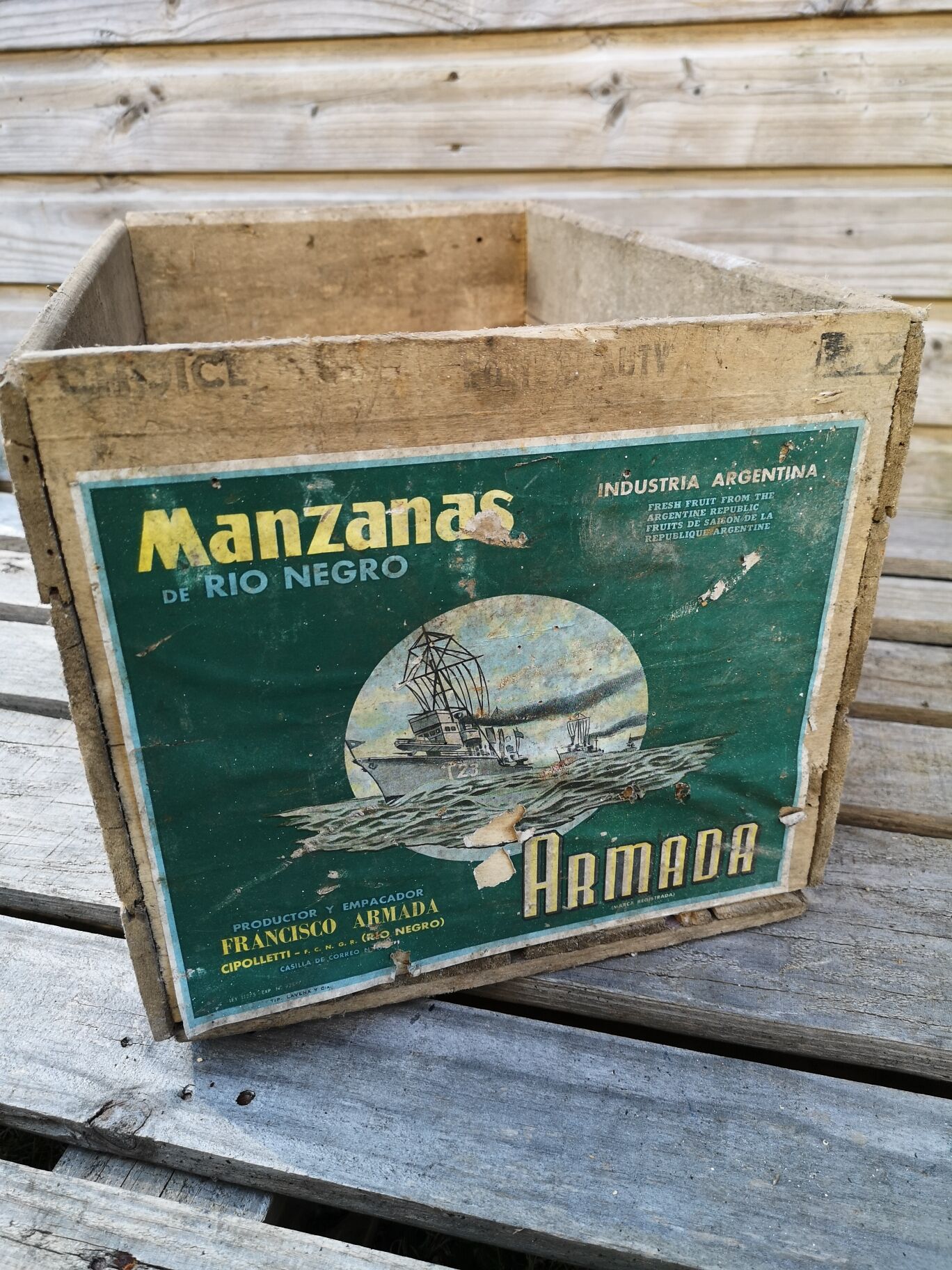 Wooden case armada vintage Manzanas