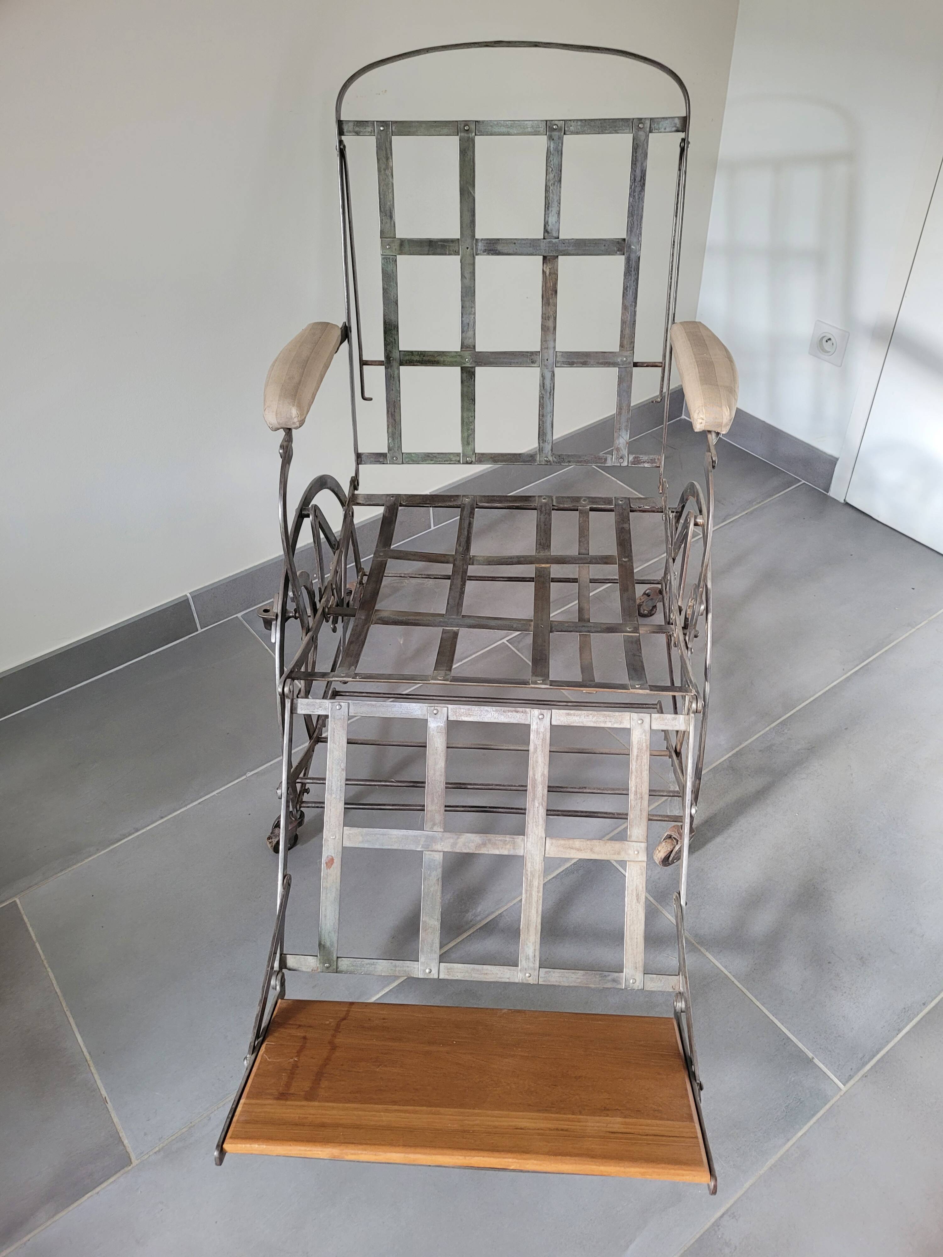 Wilson adjustable deck chair produced in 1871.