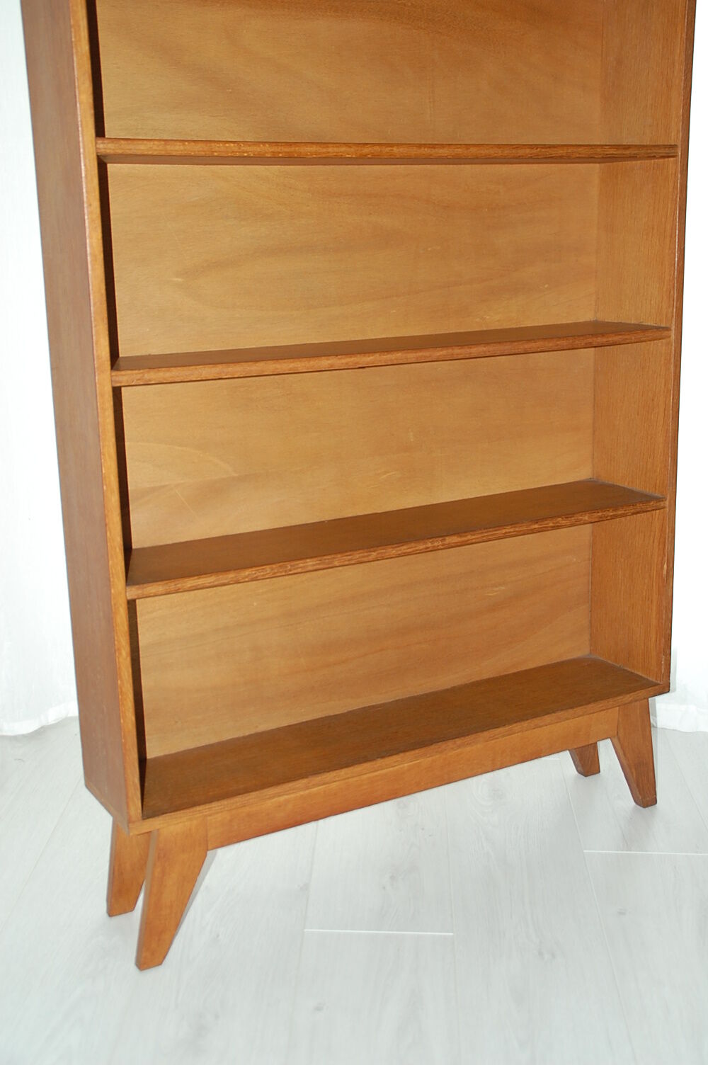 Bookcase of the 50/60