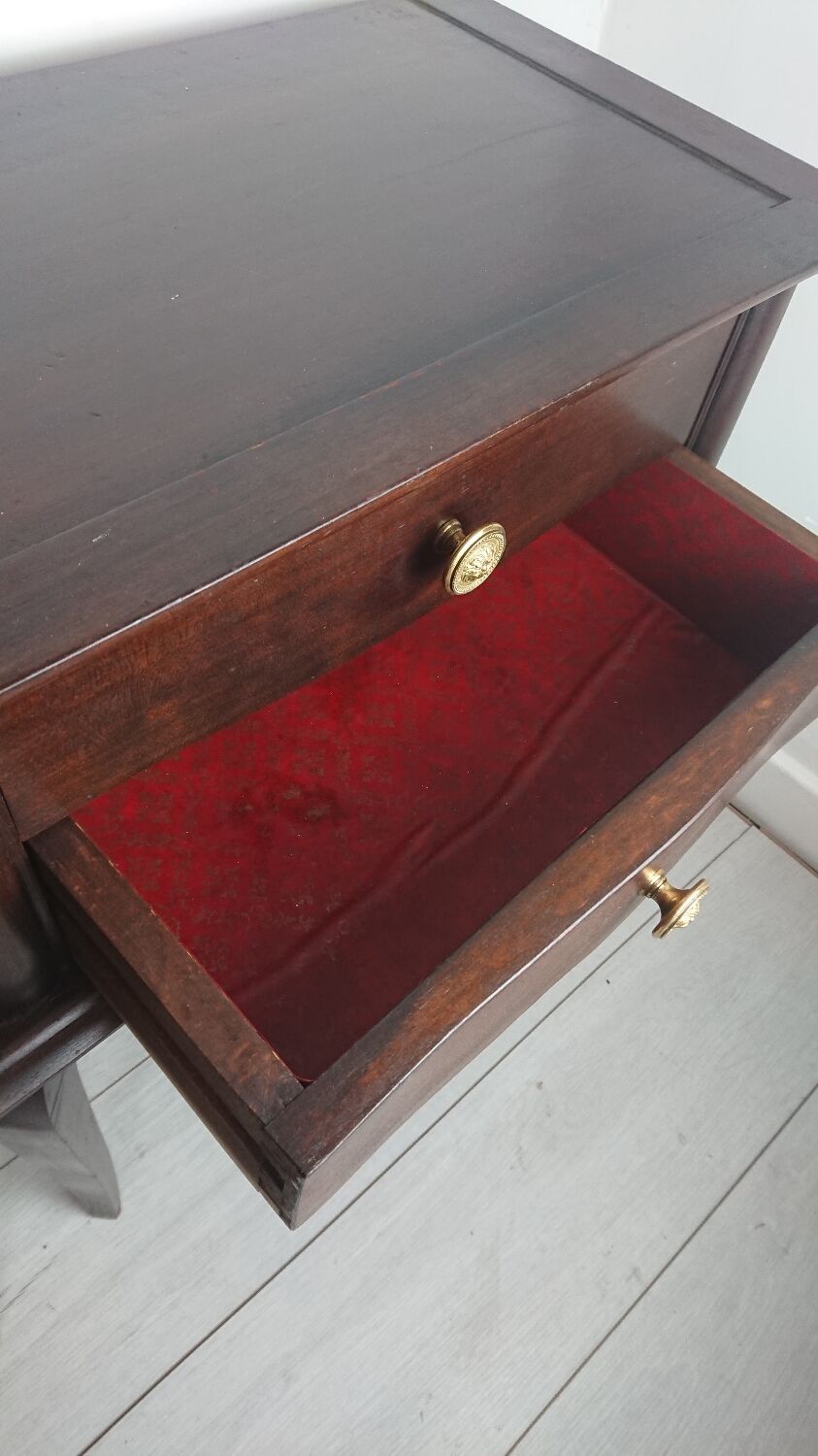 Chevet dans le style Louis XV