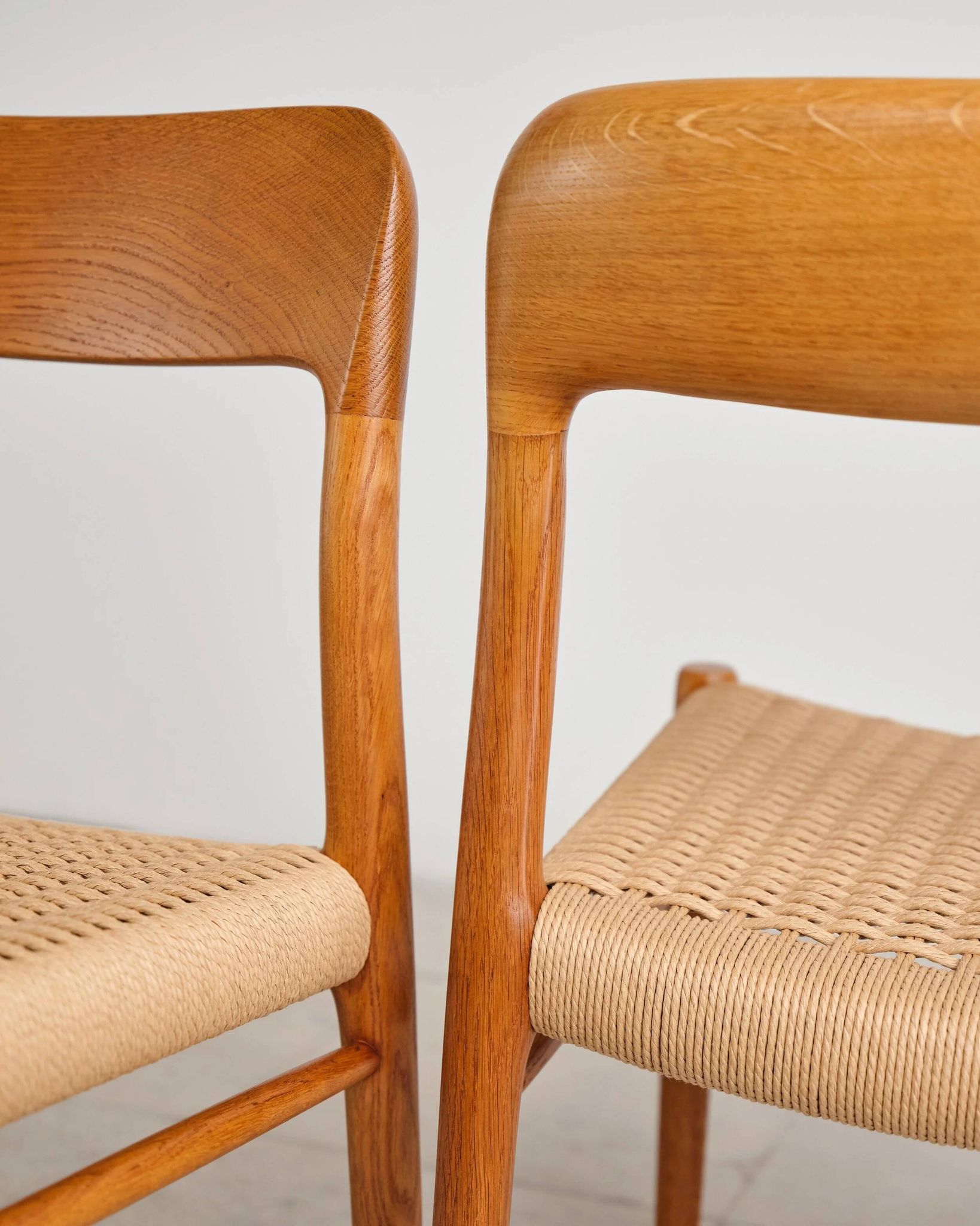 Set of 4 chairs model 75 in oak, Niels O. Møller, Denmark, 1950s