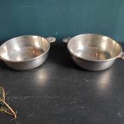 Set of two French silver plated serving plates, by Felix Frères orfèvrerie