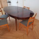 Louis XVI oval table in mahogany, 2 extensions