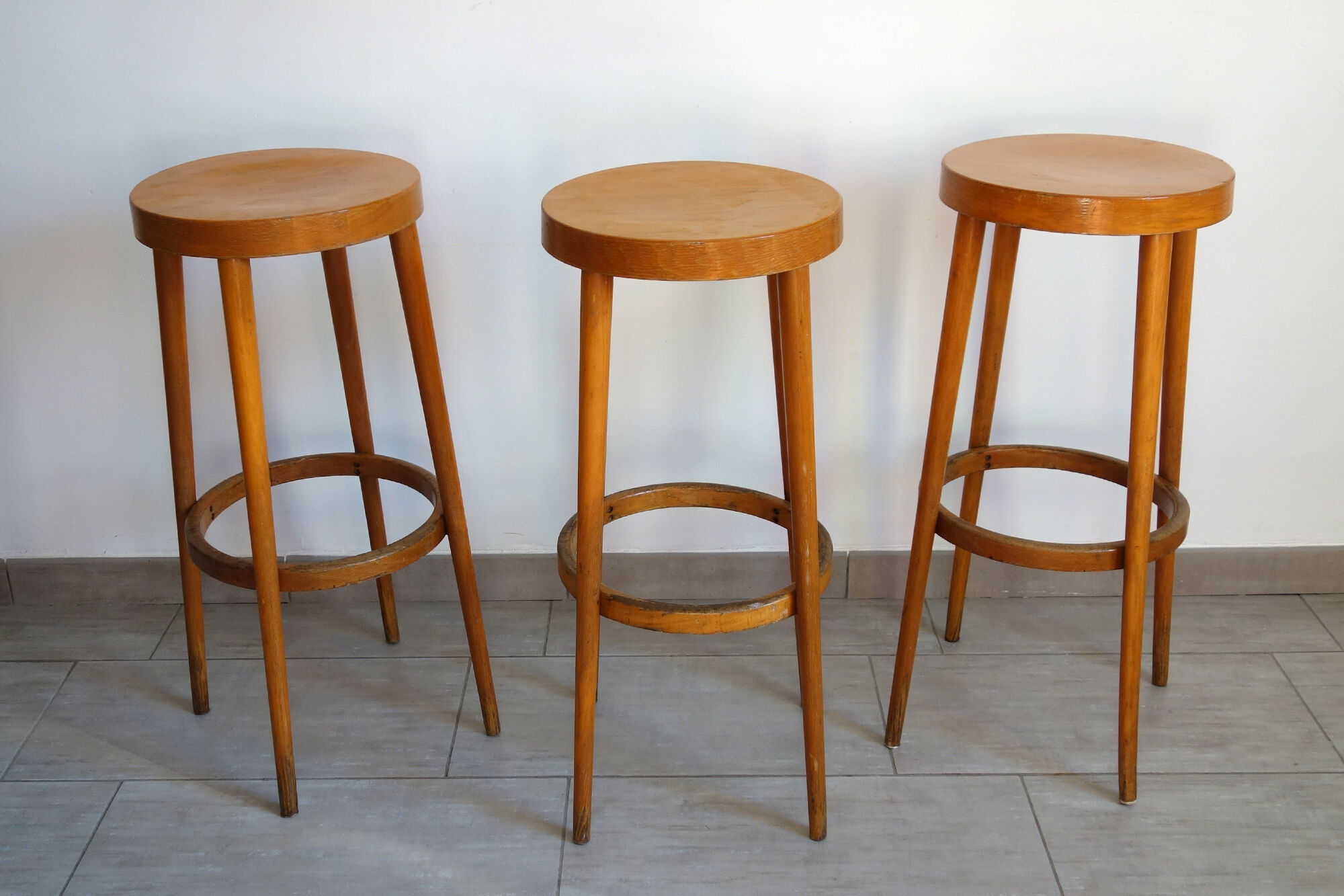 Baumann vintage top stool