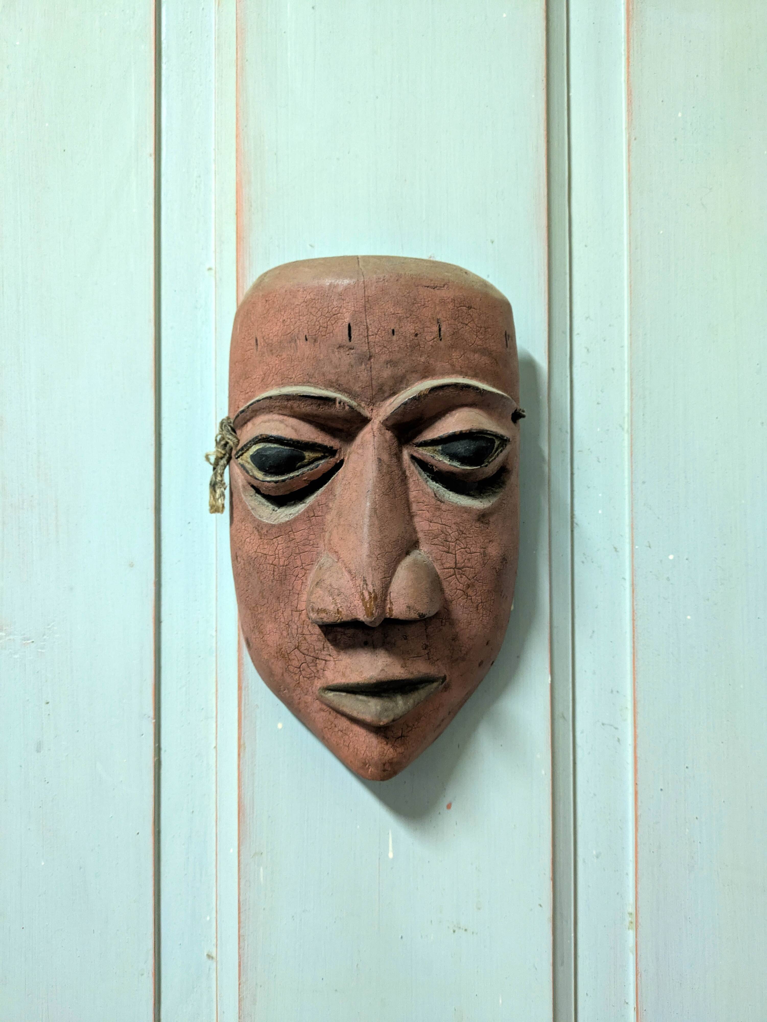 Masque africain vintage en bois H21cm