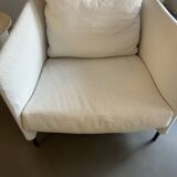 Blendy armchair published by De Padova