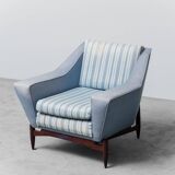 Poltrona in tessuto blu legno anni ’60 vintage modernariato