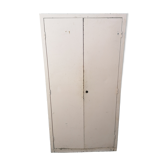 Metal cabinet