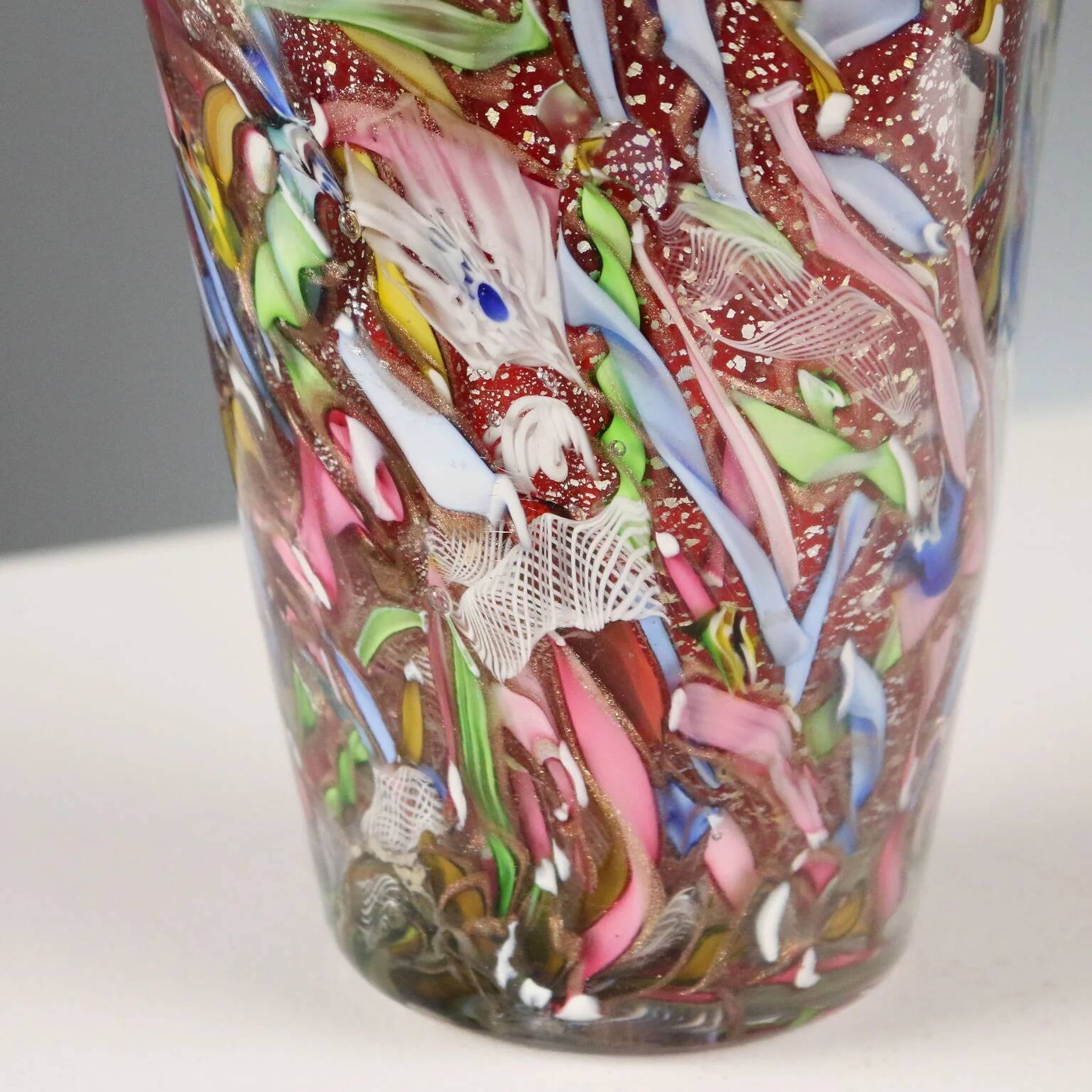Vintage Murano glass vase, made in Italy, 20th century.