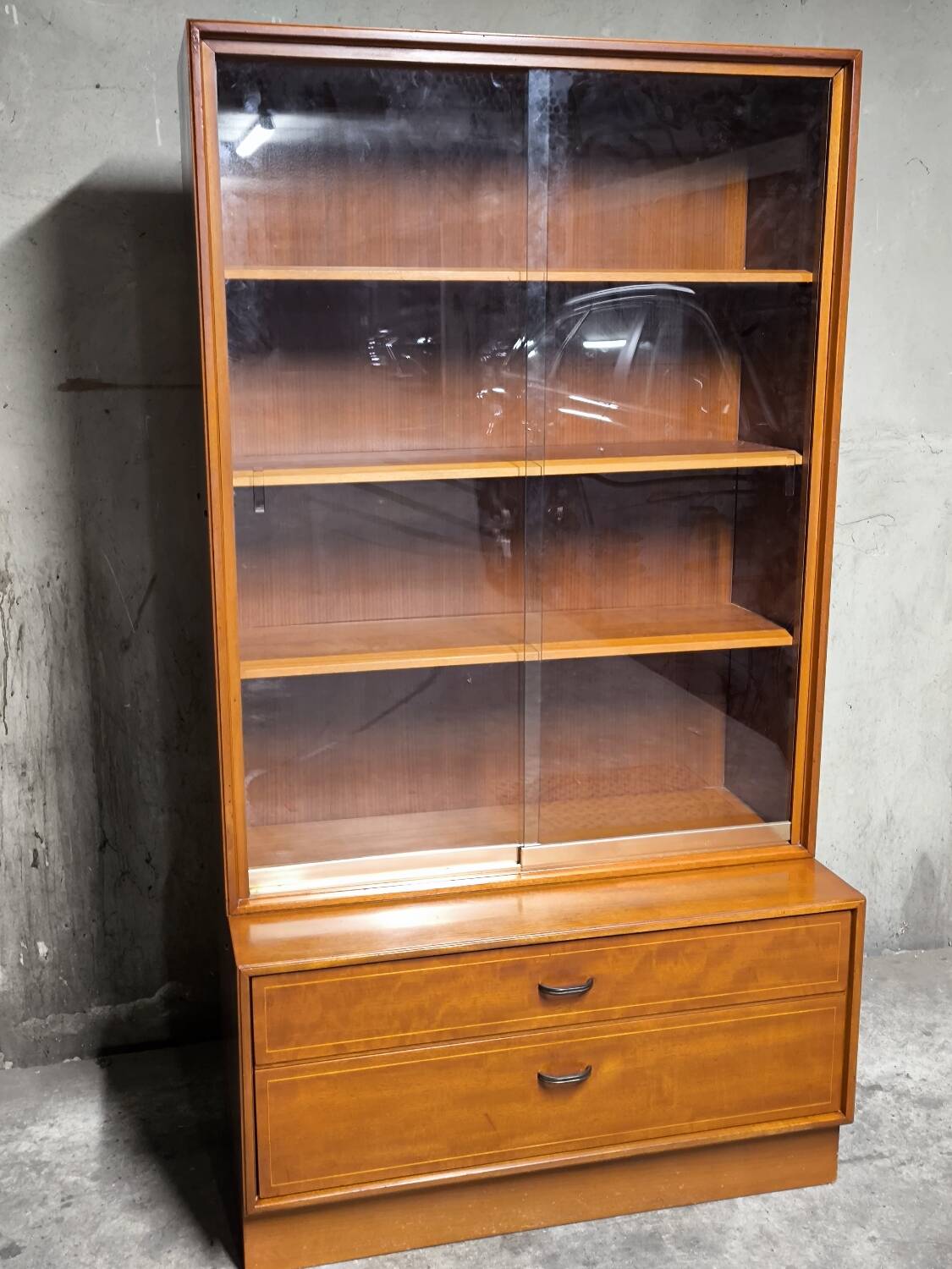 Vintage 1970s Scandinavian bookshelf