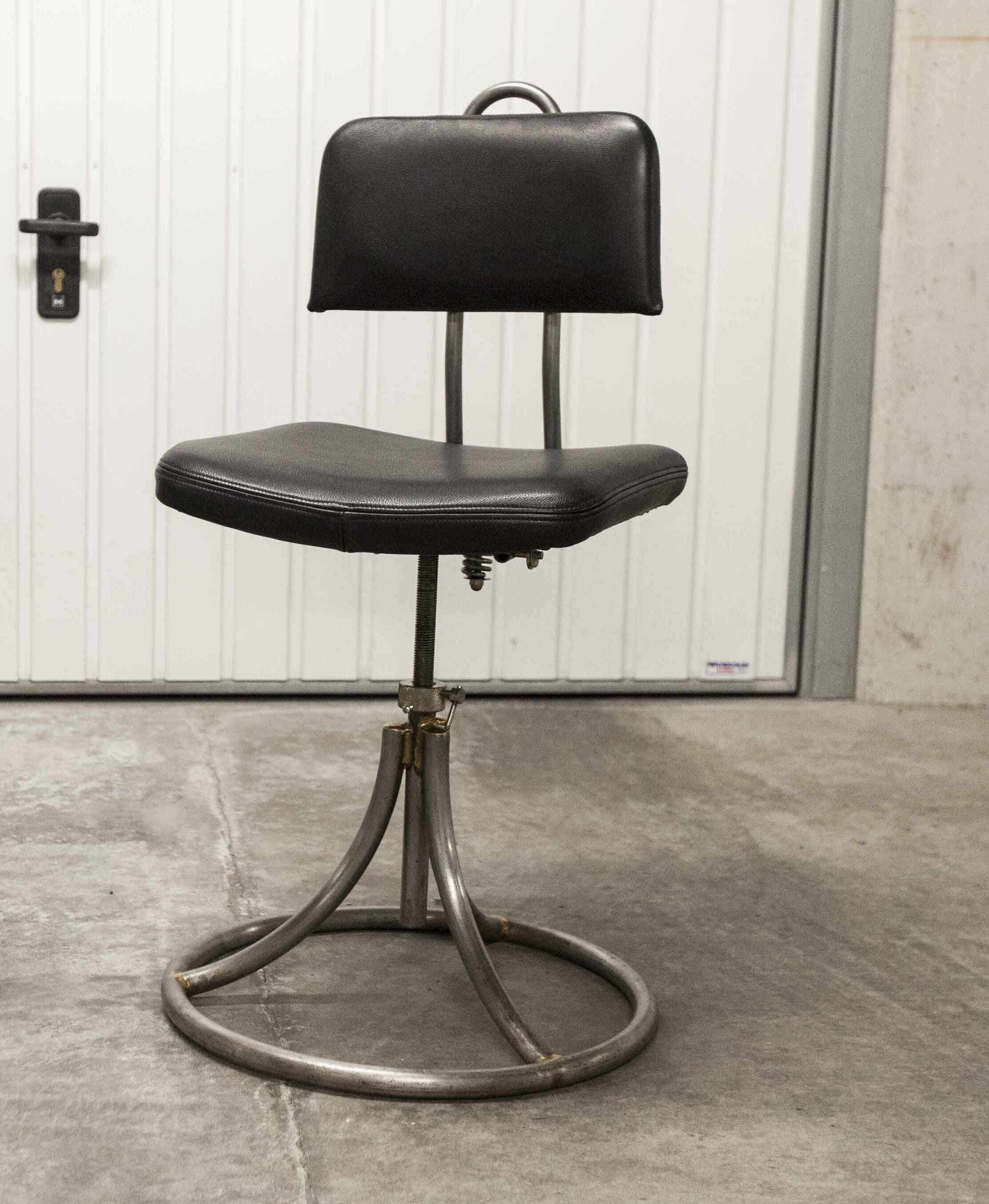 Swivel office chair French army new leather