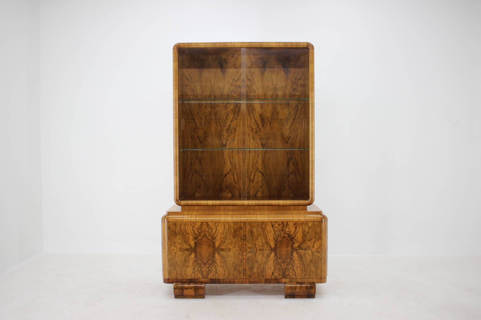 1930s Exclusive Curved Art Deco Bookcase, Czechoslovakia