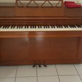 Piano Console Yamaha