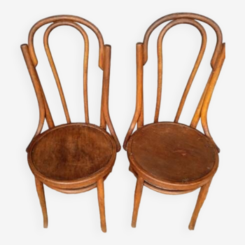 Pair of 2 vintage bentwood bistro chairs