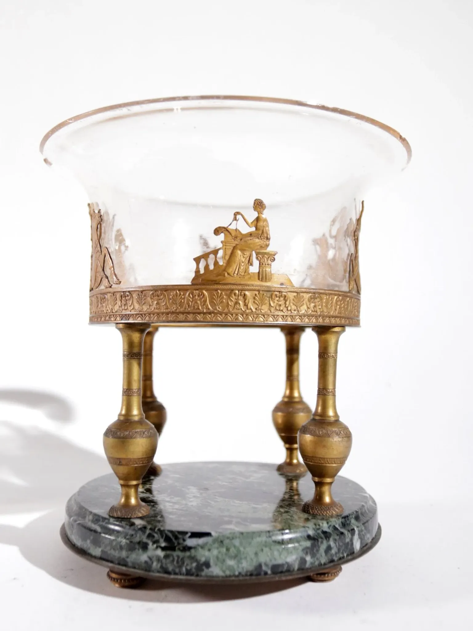 Empire tazza in fire-gilt bronze, marble and glass – France, early 19th c.