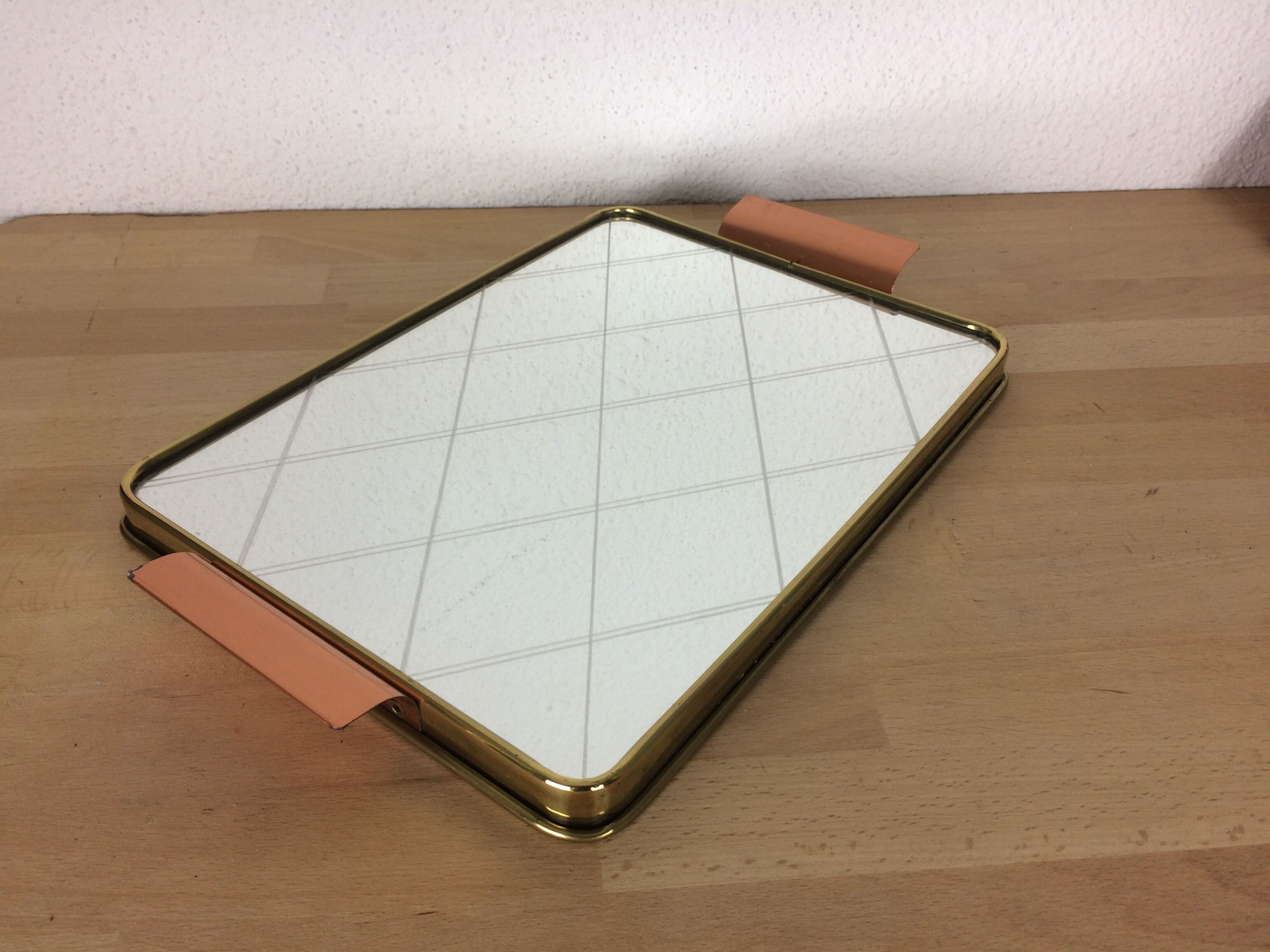 Gold metal gridded mirror tray