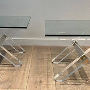 Paire de Bouts de Canapé en Plexiglass et Chrome à Piètement en X, Travail