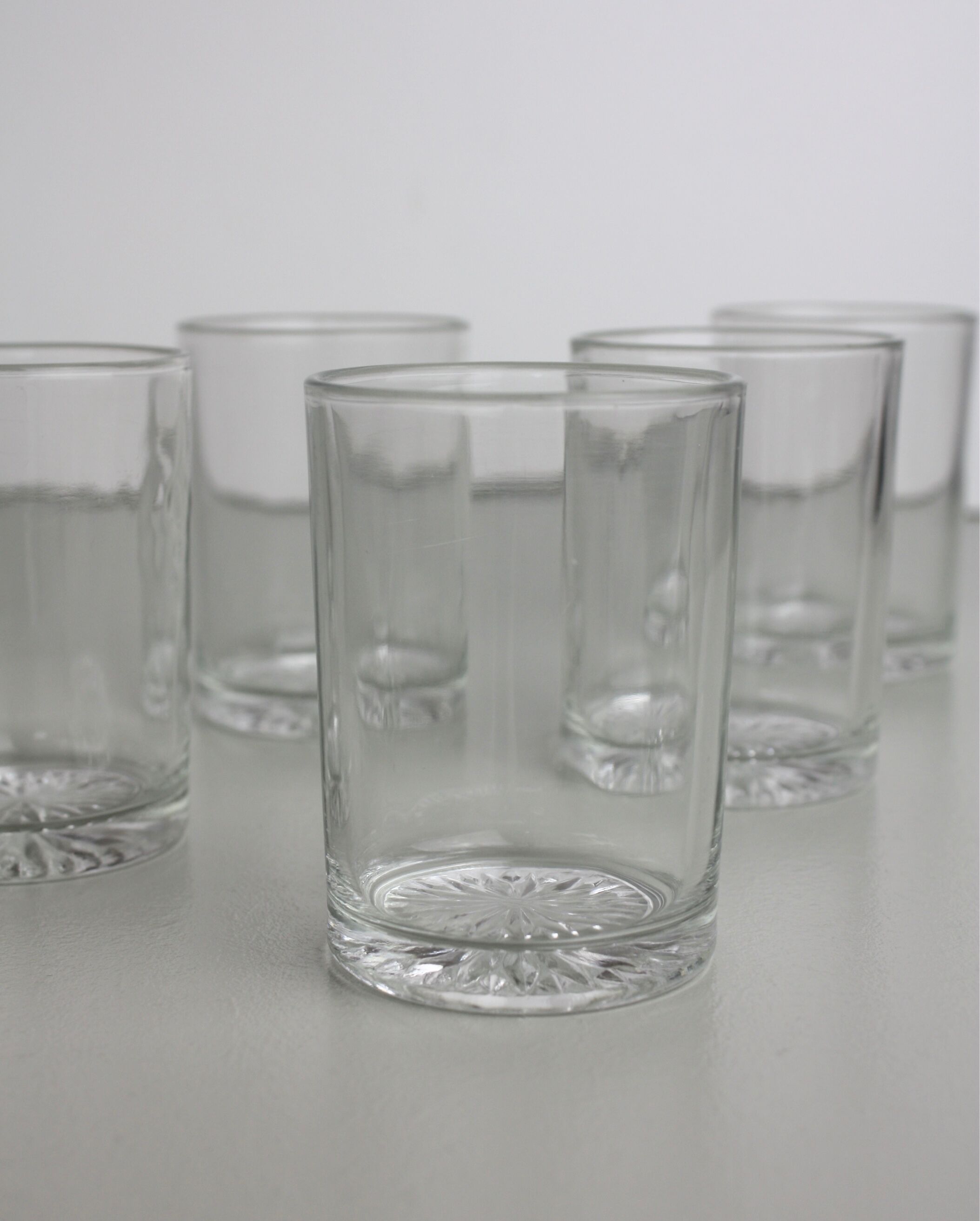 Set of 7 glass water glasses