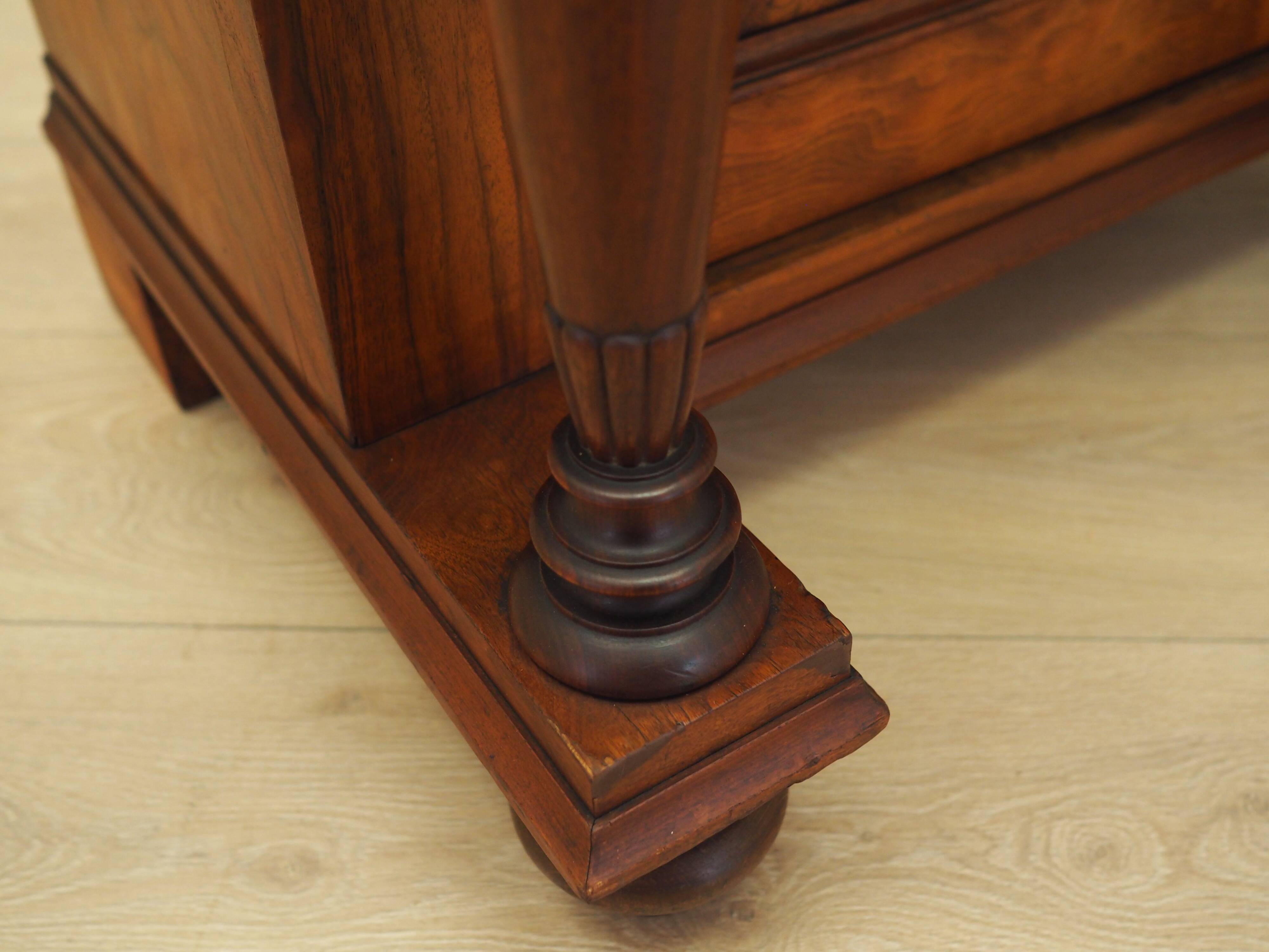 Commode, design italien, années 1960, production : Italie