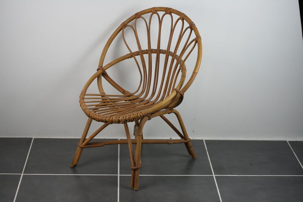 Vintage rattan basket chair