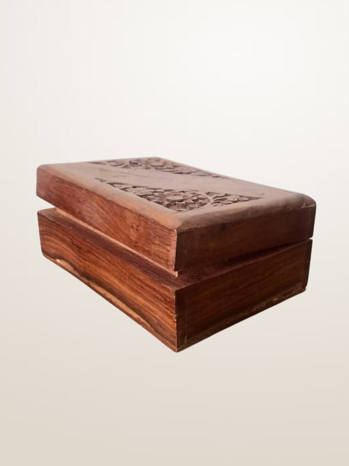 Boîte vide-poche népalaise en bois sculpté