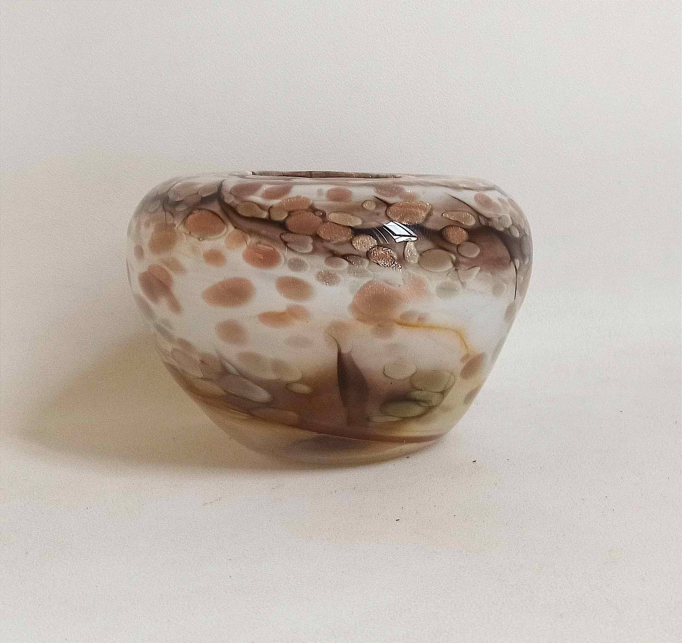 Speckled Murano vase Width 22 cm