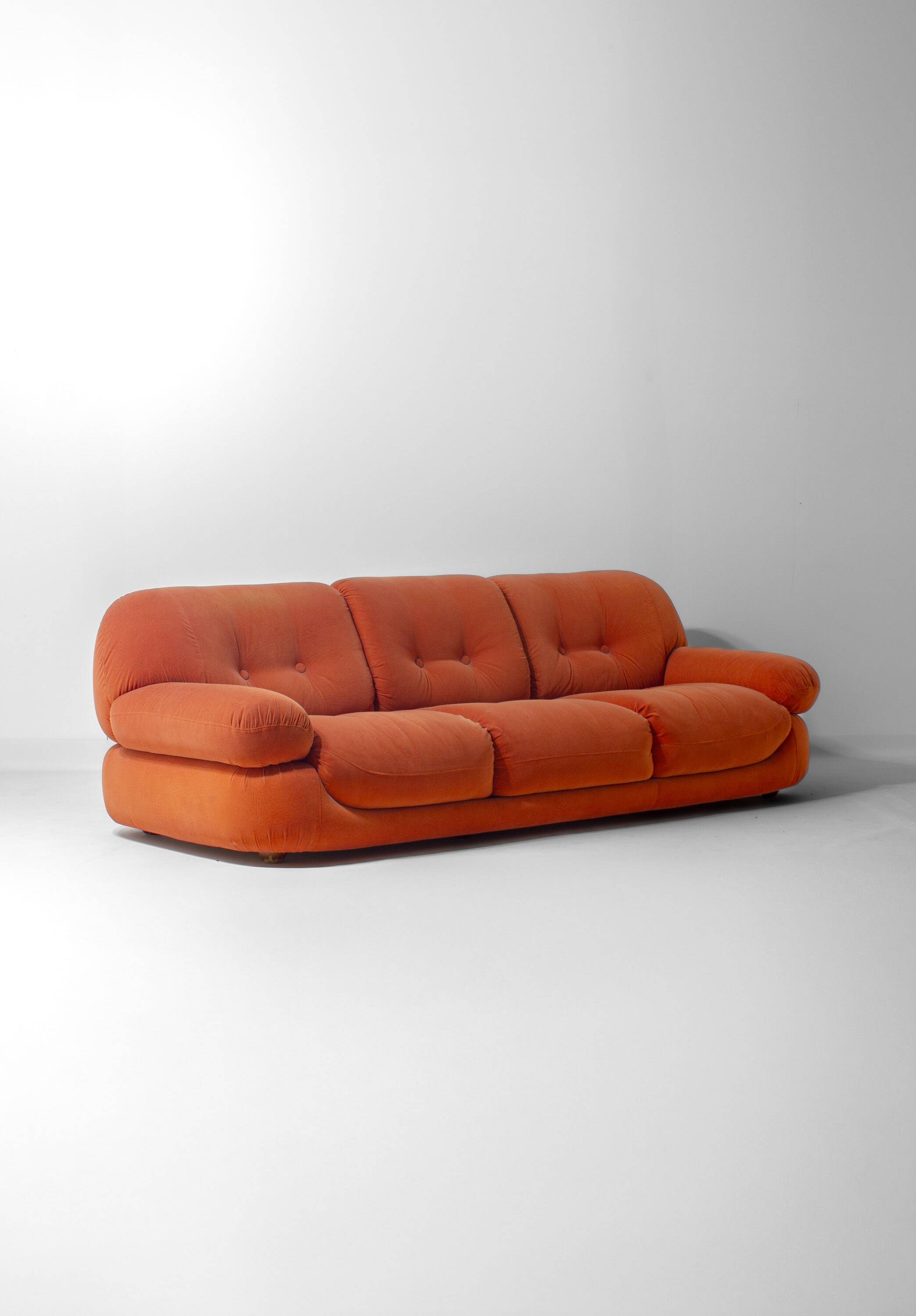 Vintage 'Sapporo' 3-seater sofa in suede by Mobil Girgi, 1970s