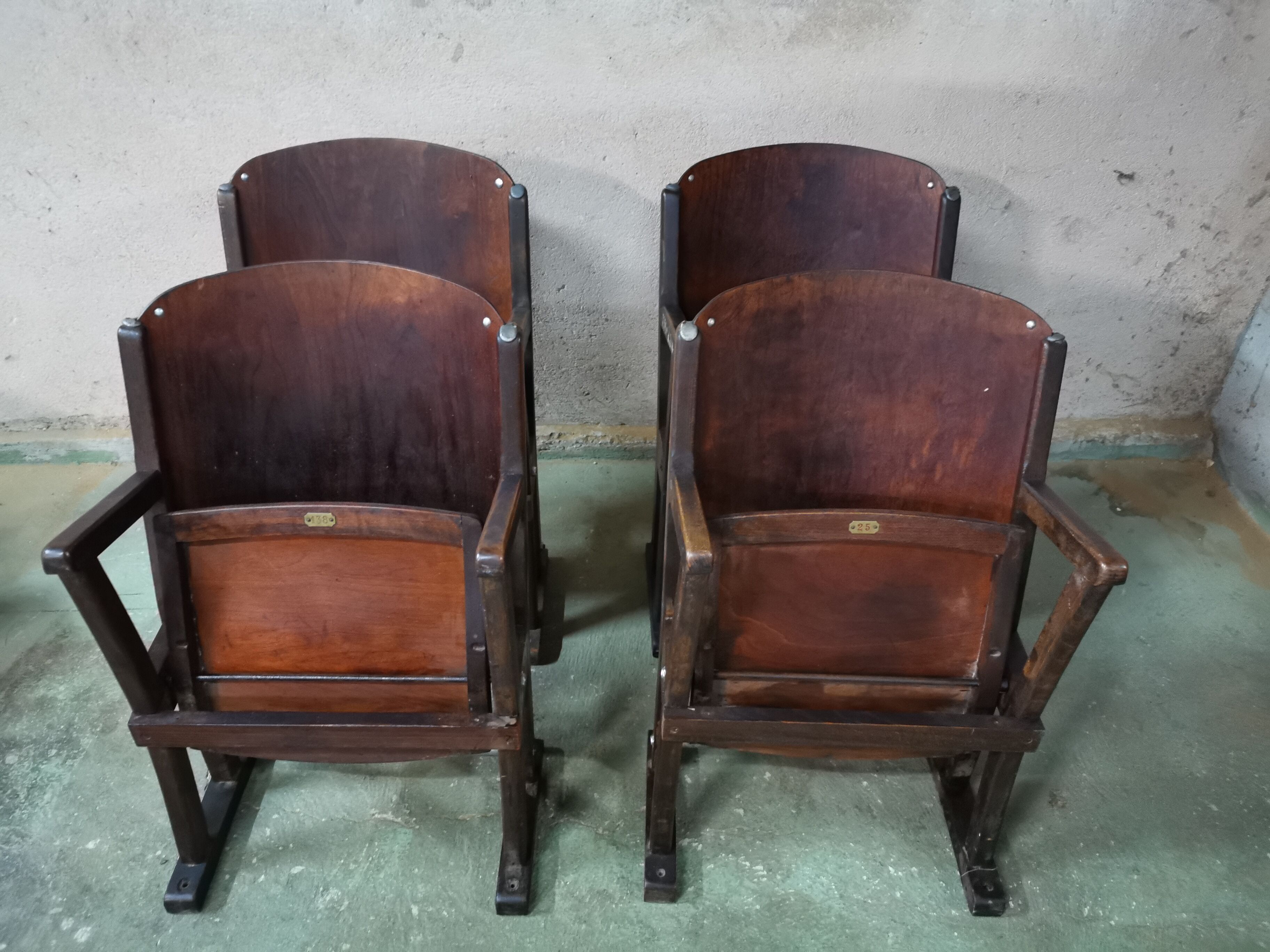 Strapontin cinema bench a place 1920/1930