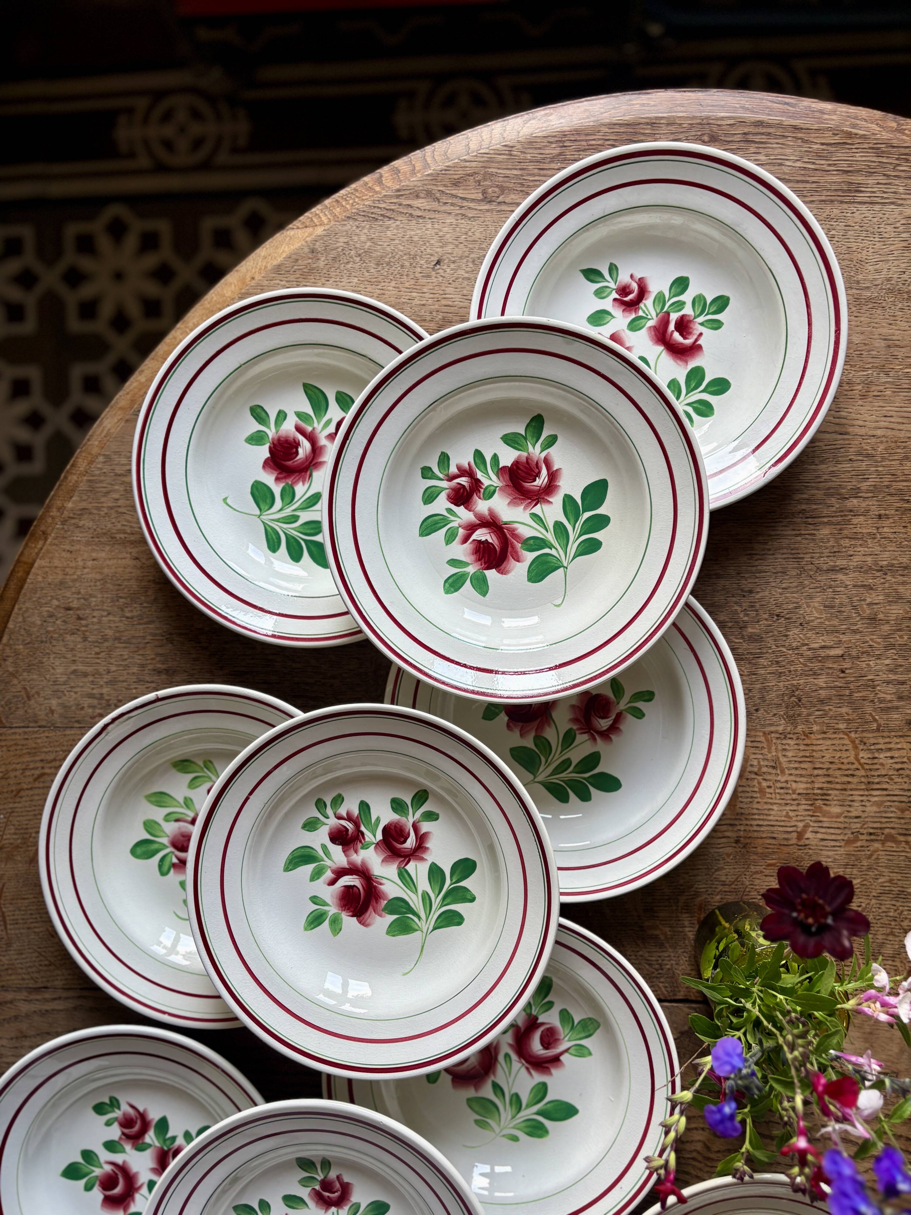 Set of 12 vintage soup plates - Les Roses -
