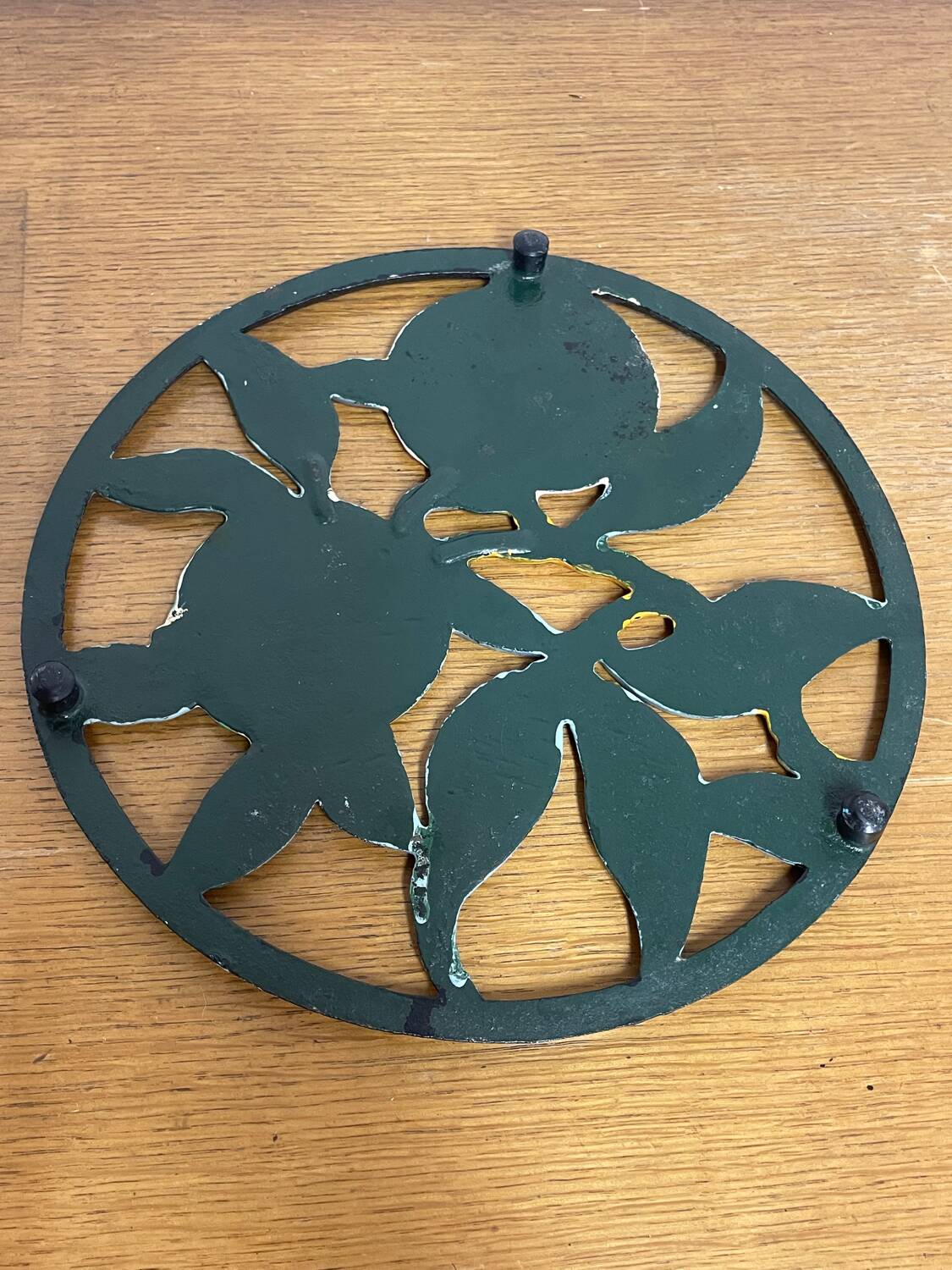 Cast iron trivet