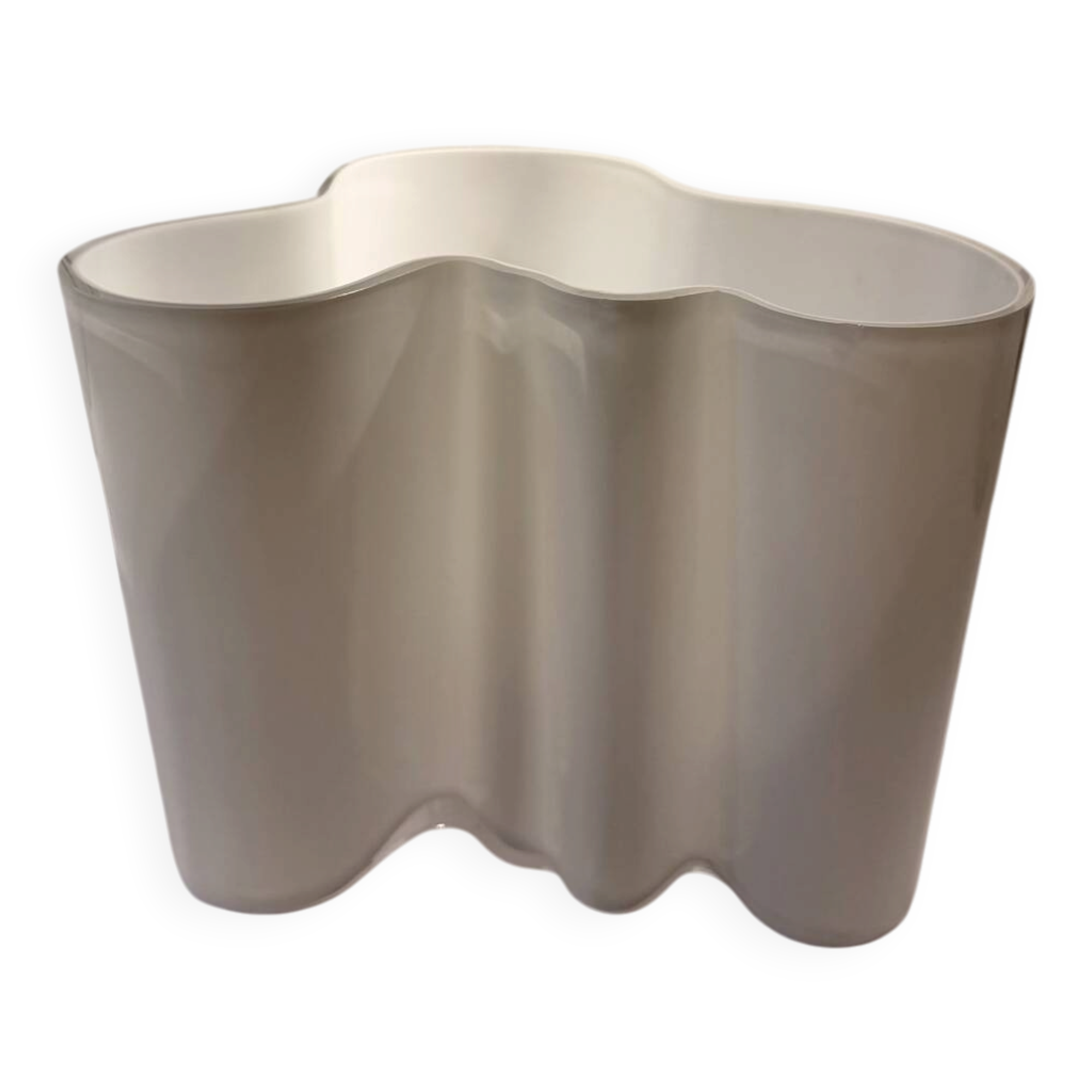 Savoy Vase 3030 design by Alvar Aalto for Iittala