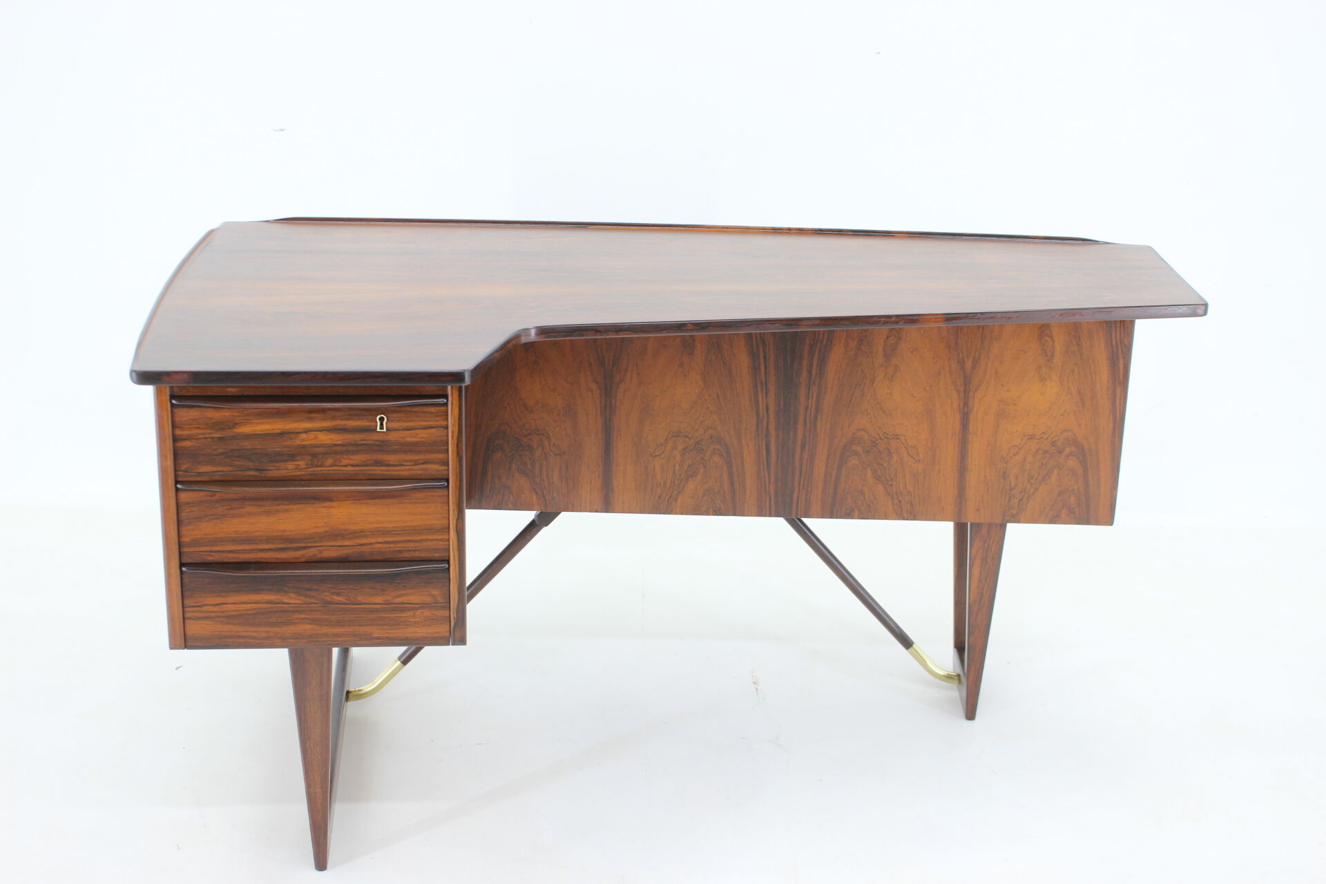 1960s Peter Løvig Nielsen 'Boomerang' Desk in Palisander Hedensted Møbelfabrik, Denmark