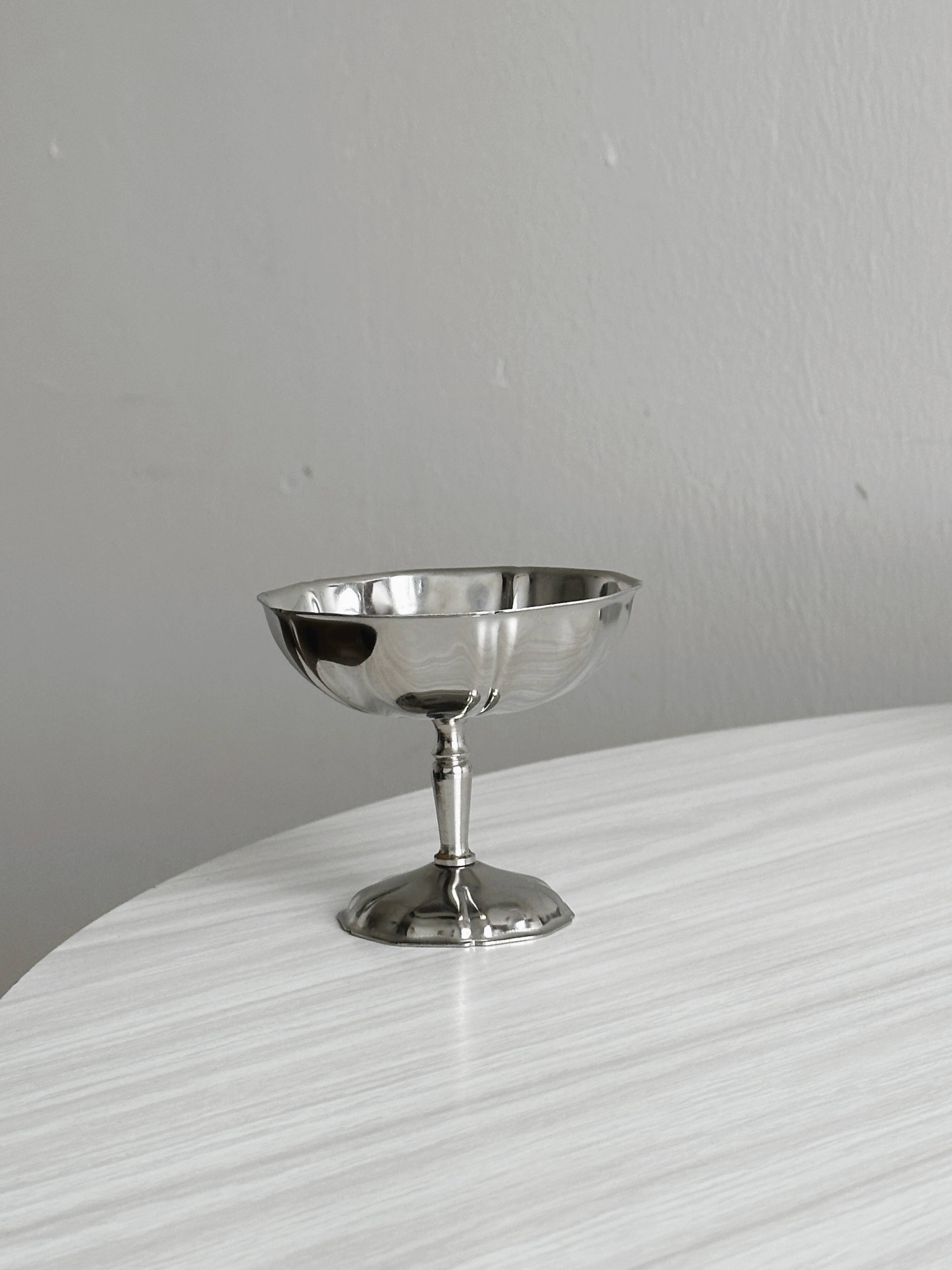 6 Letang Remy stainless steel footed cups