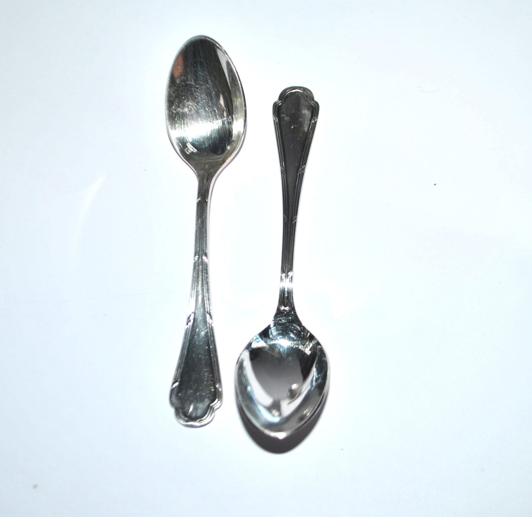 Ercuis set of 2 moka teaspoons Trianon in silver-plated metal with crossed ribbon 11 cm