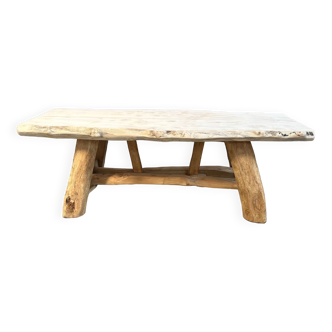 Large primitive table