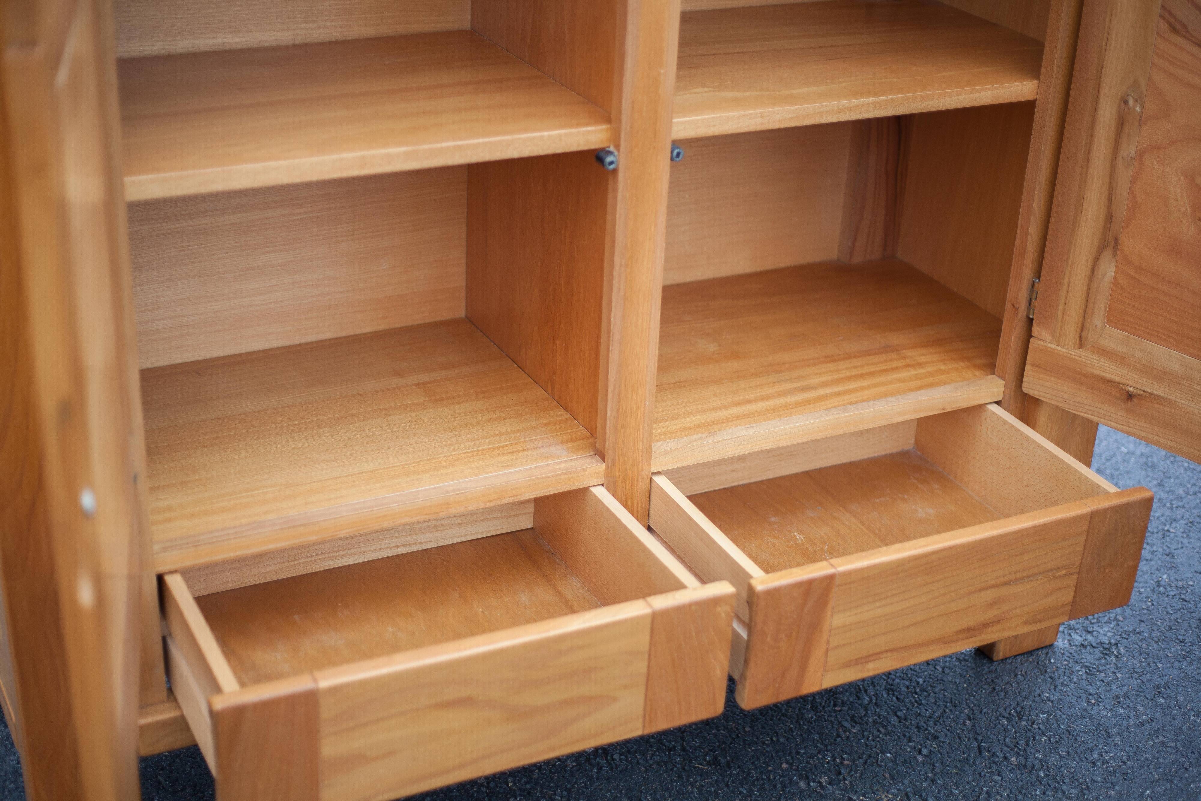 Solid wood sideboard from Regain, wooden storage unit with 2 doors and 2 drawers, living room furniture