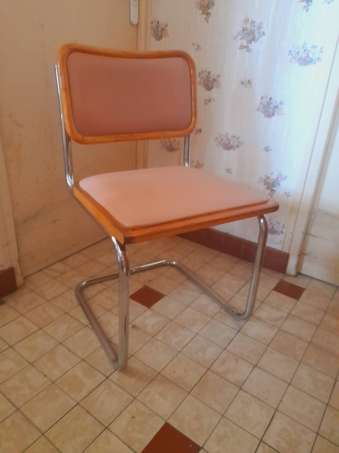 Cesca marcel breuer b32 chair