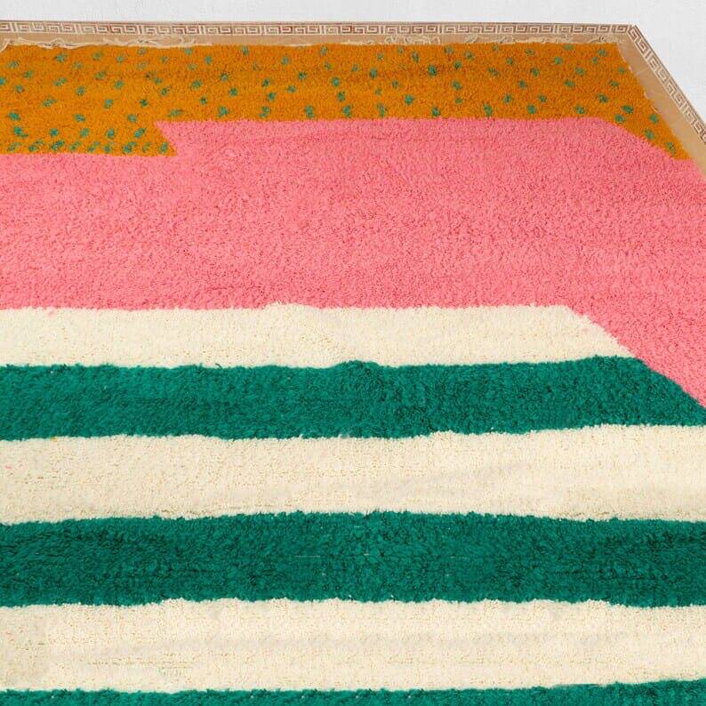 Natural wool rug with traditional coloured patterns, size 1.4/2.6 m.