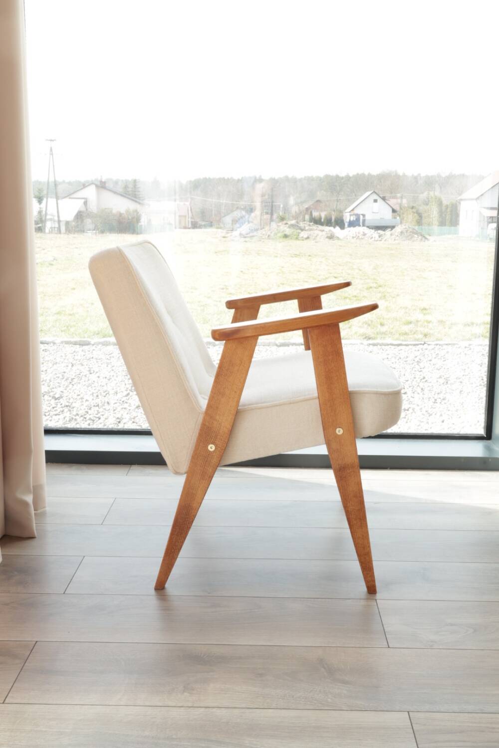 Vintage armchair in natural ecru linen, model 366
