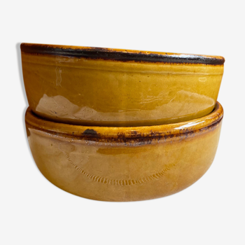 Pair of enamelled bowls Vallauris