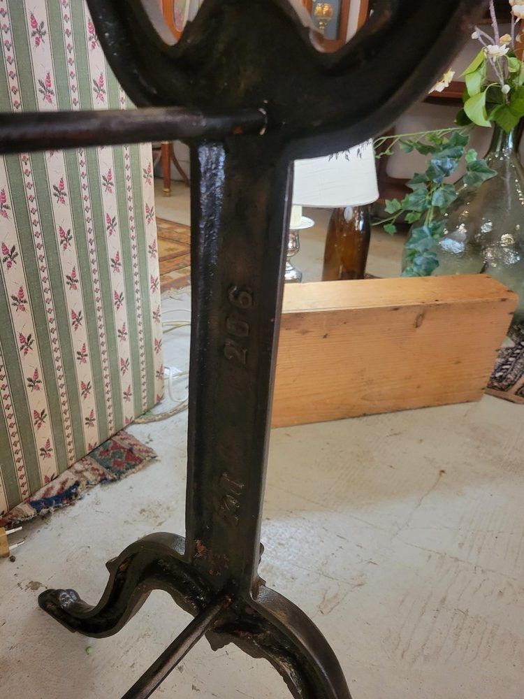 Bistro table 19th century