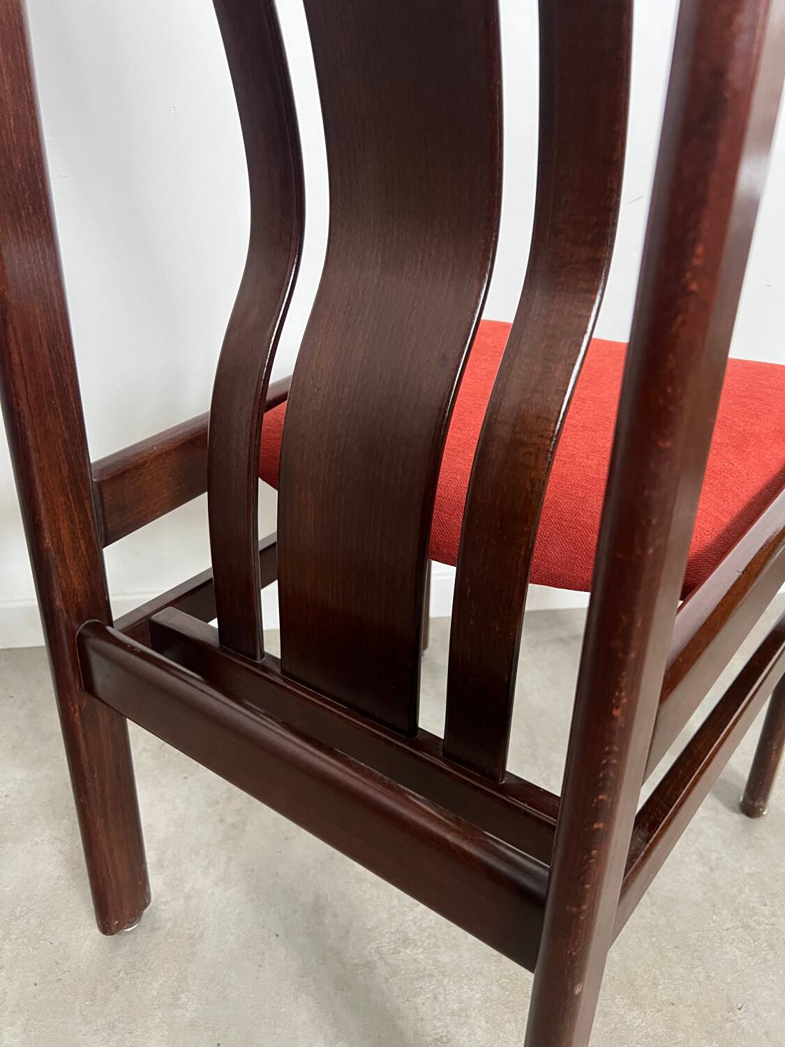 Lot 6 anciennes chaises en bois courbé design italien des années 70 vintage