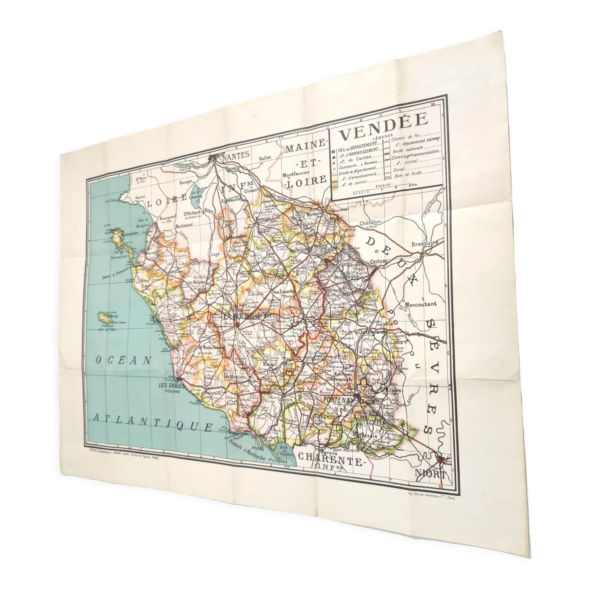 Vintage map Vendée Pays de la Loire