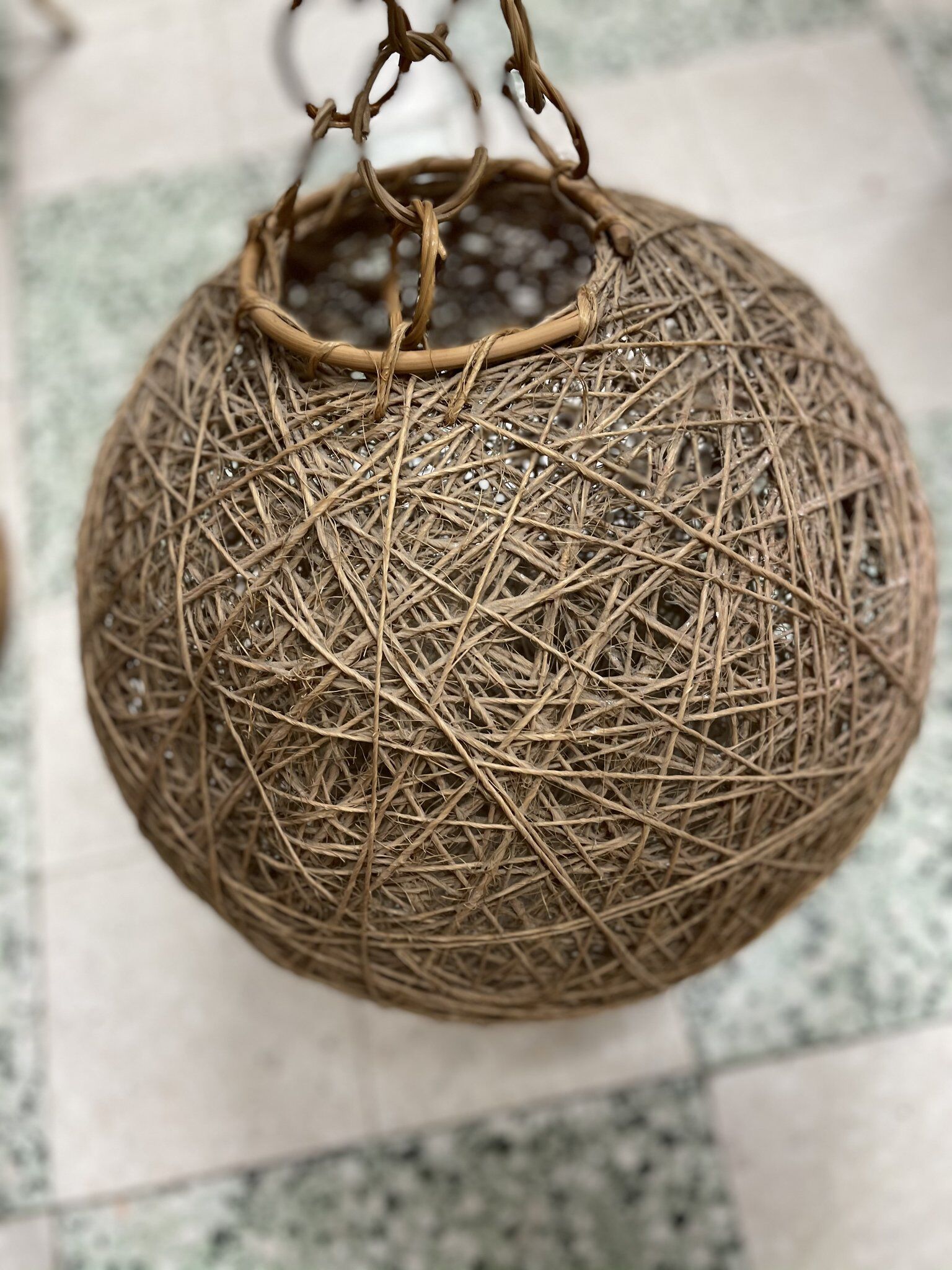 Suspension ball fixture vintage rattan-style twine