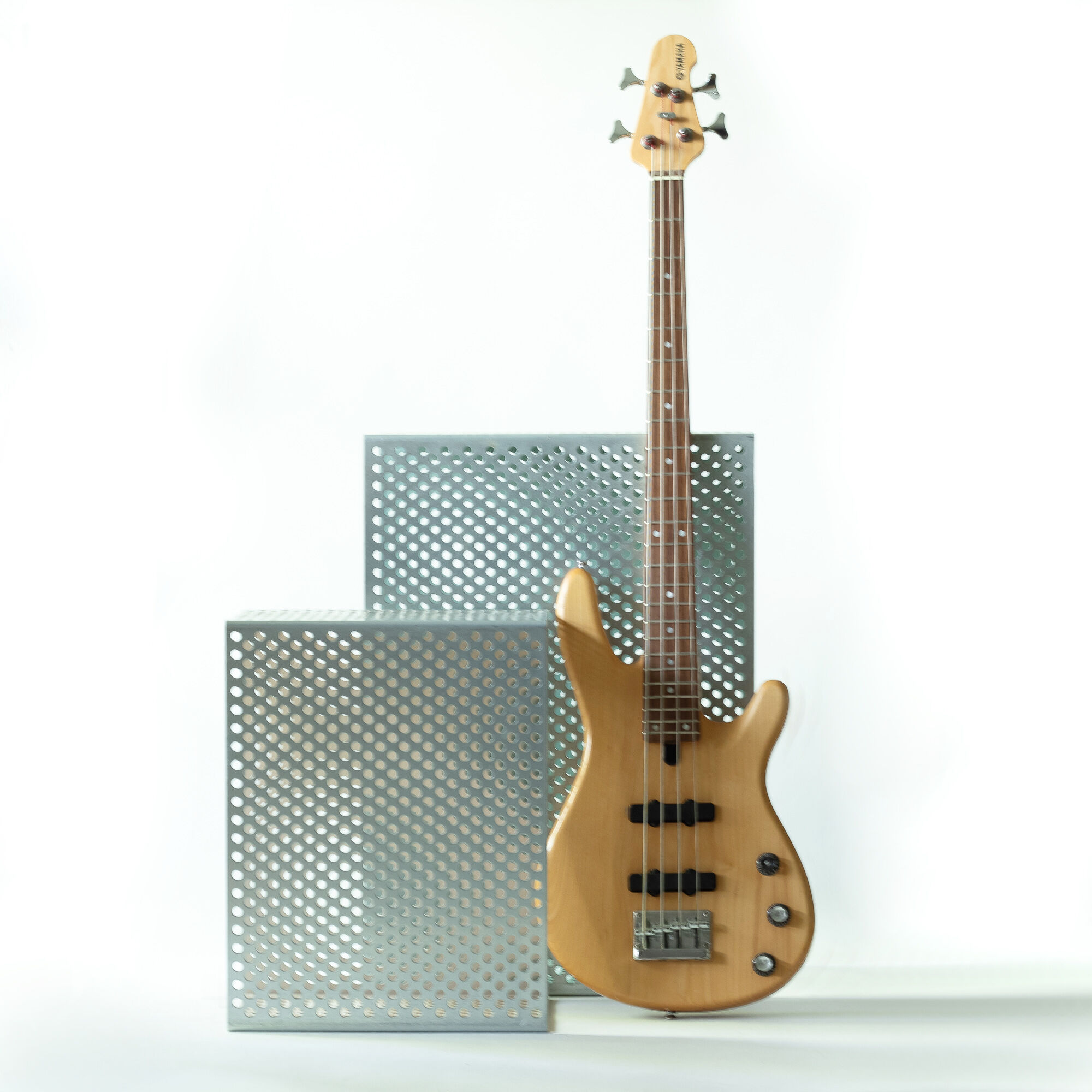 Steel gigognes tables