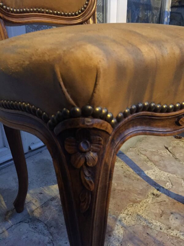 Chaise ancienne