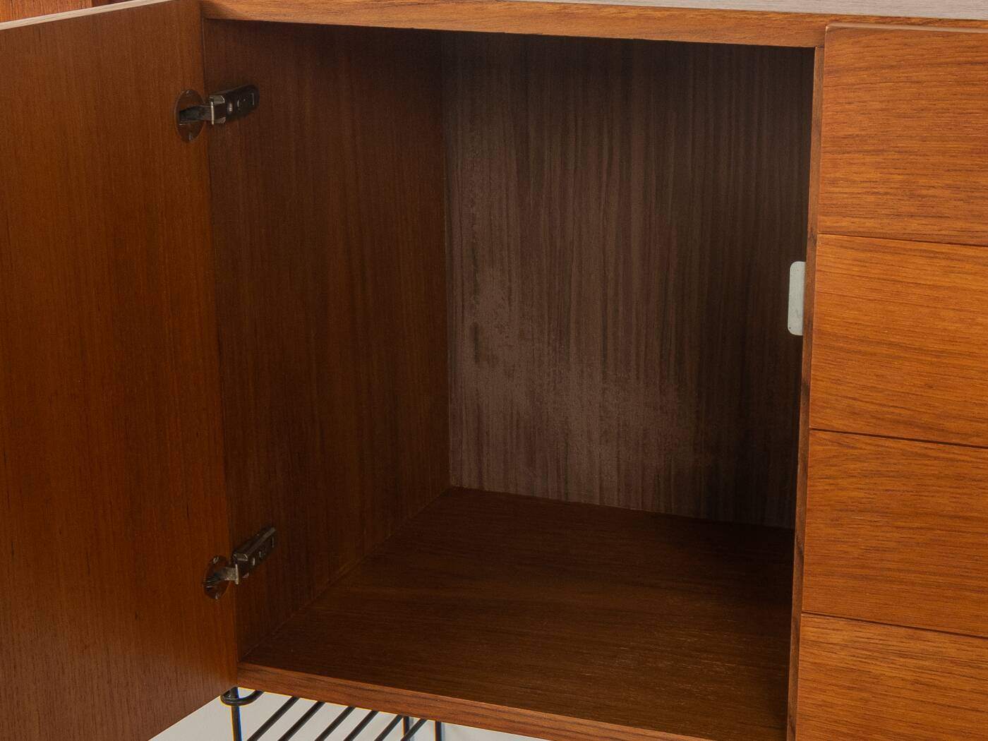 1960s wall shelf, Musterring