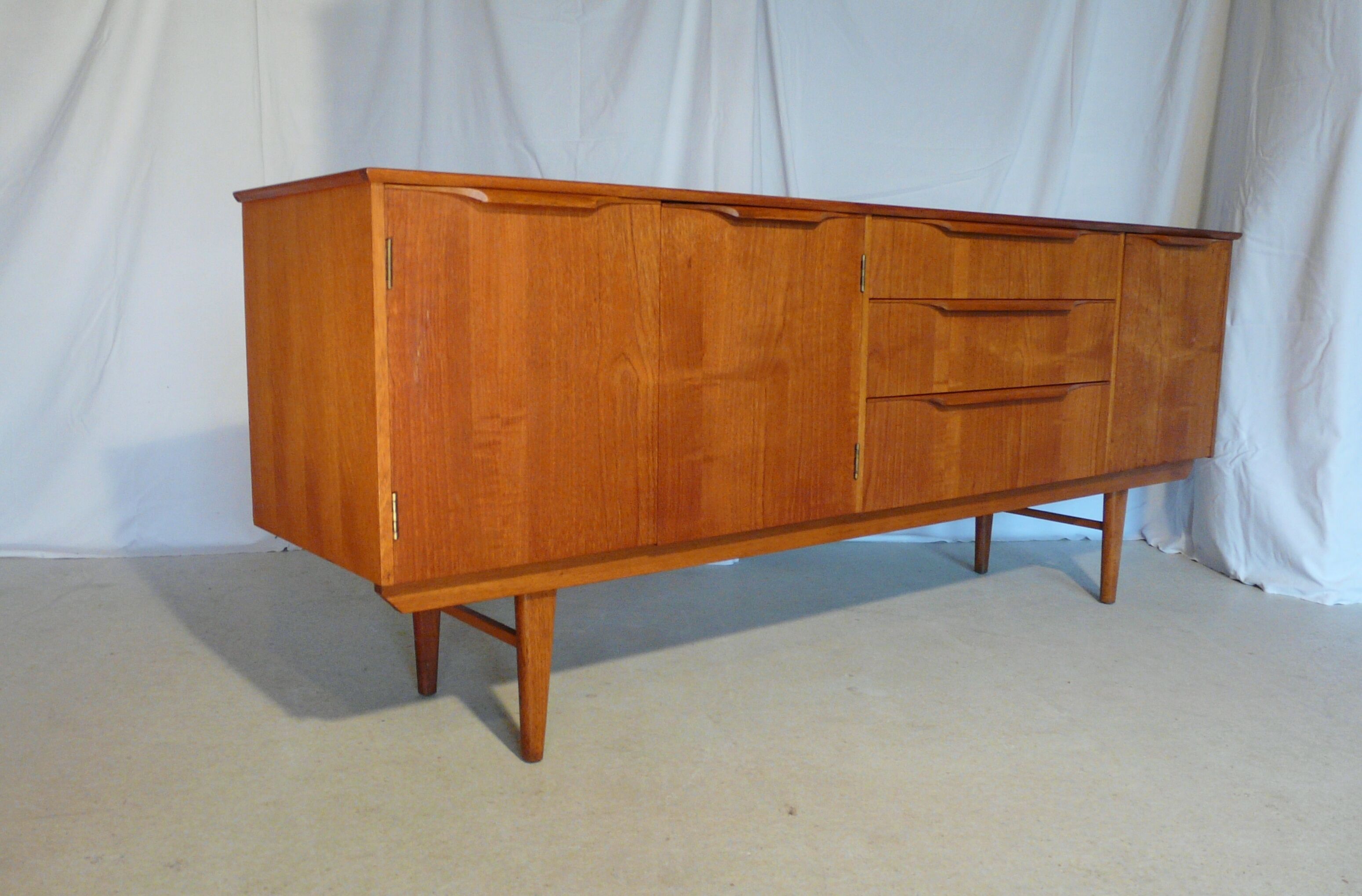 Scandinavian sideboard in teak 60s